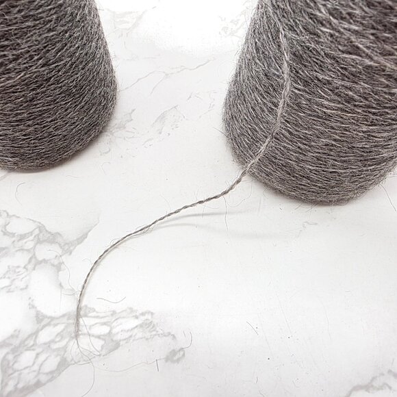 Vintage Mohair Wool Yarn Thread Cone Spool BROWN and skein Euroflax LINEN Thread - Picture 8 of 16